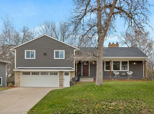5124 Tifton Dr, Edina, MN 55439