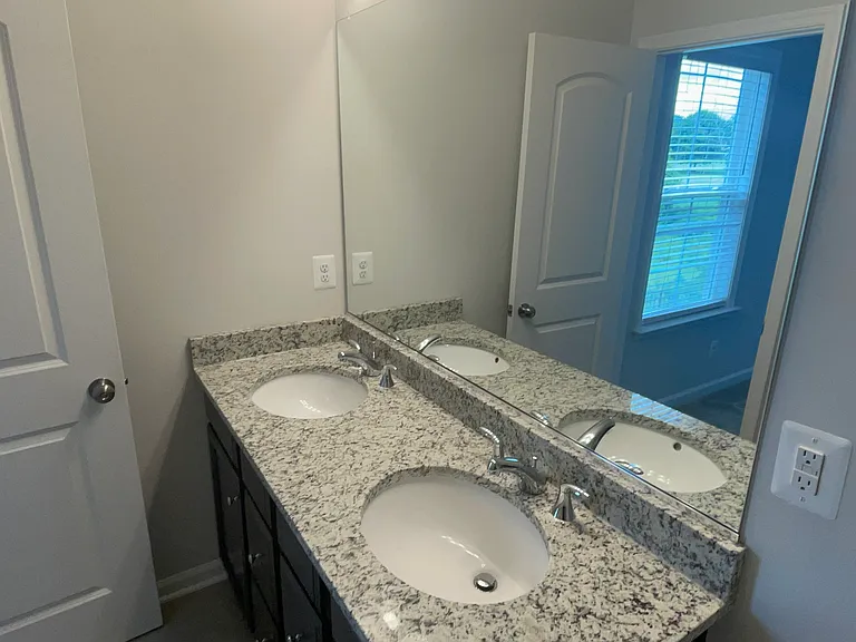 631 McCormick Farm Dr #DD5 — Photo 17