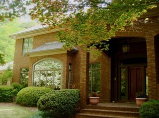 1040 Greymont Cir, Marietta, GA 30064