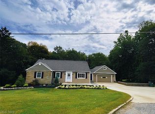 10494 Johnnycake Ridge Rd, Concord Township, OH 44077