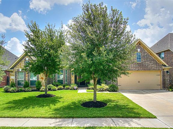 2nd image of 5022 Crystal Bluff Ct
