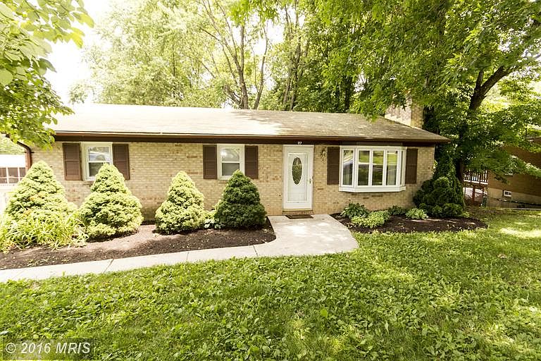 1st image of 117 Marshall Dr