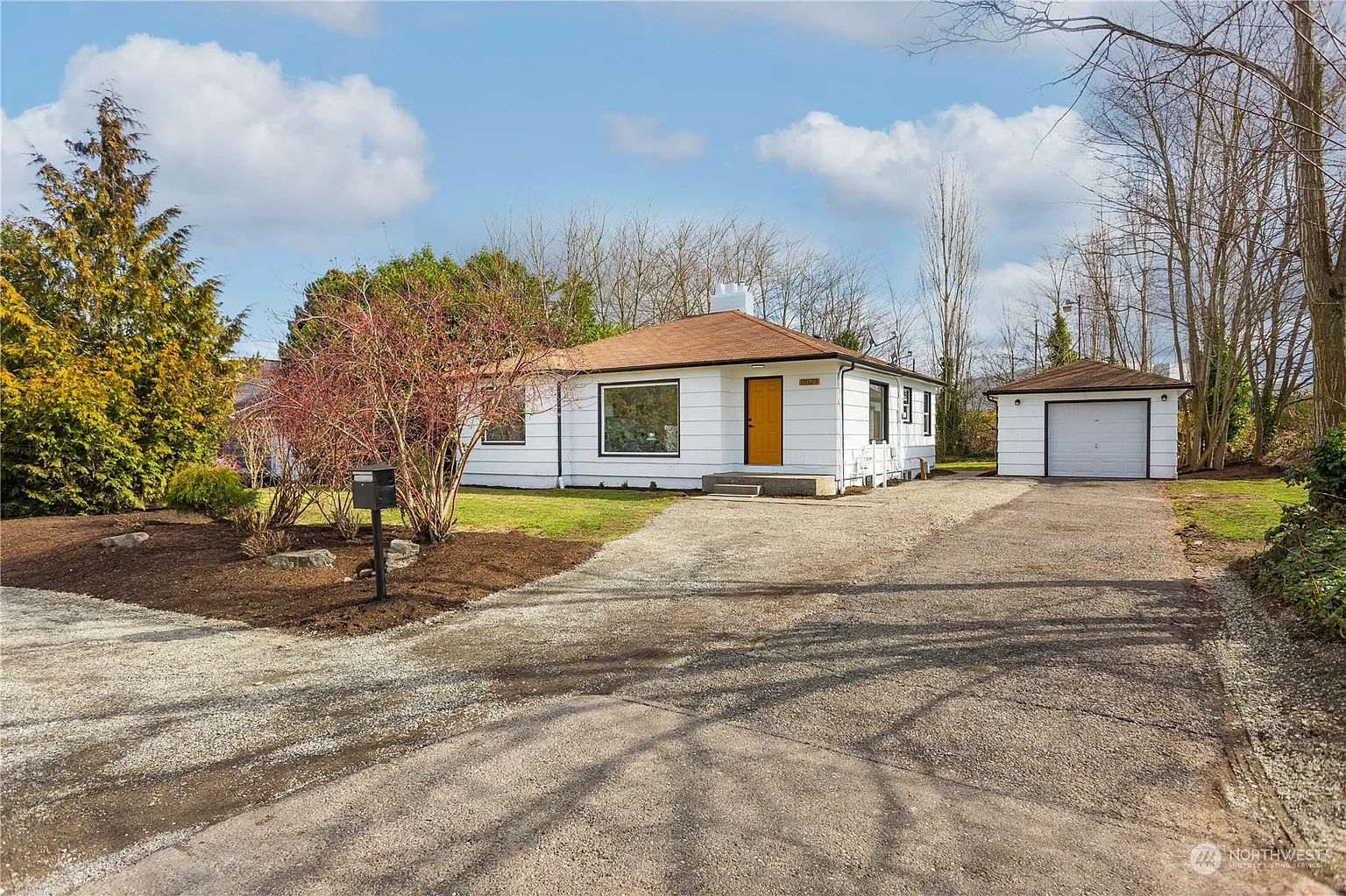 11023 A Street S photo 1