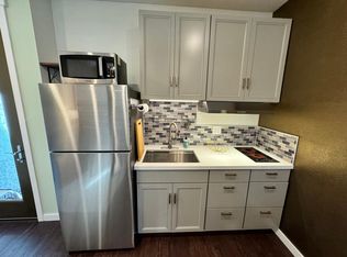 24 Sebastopol Ave, Santa Rosa, CA 95407