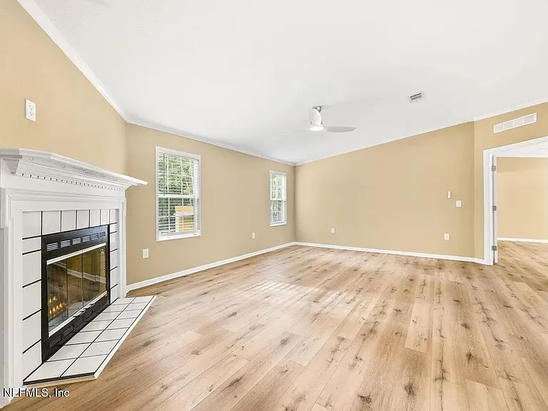 2451 Deer Run Rd — Photo 2