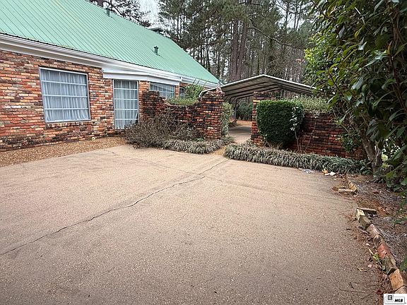 5th image of 171 Dogwood Dr