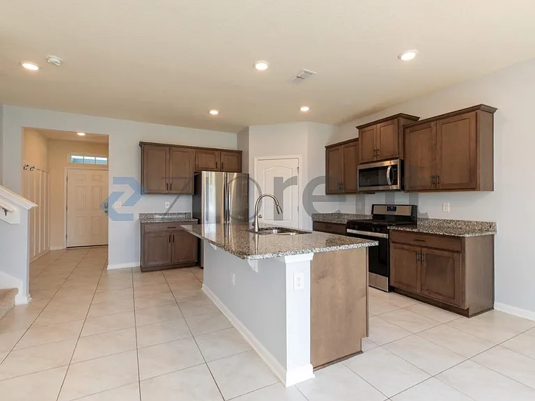 86135 Railway Pl — Photo 9