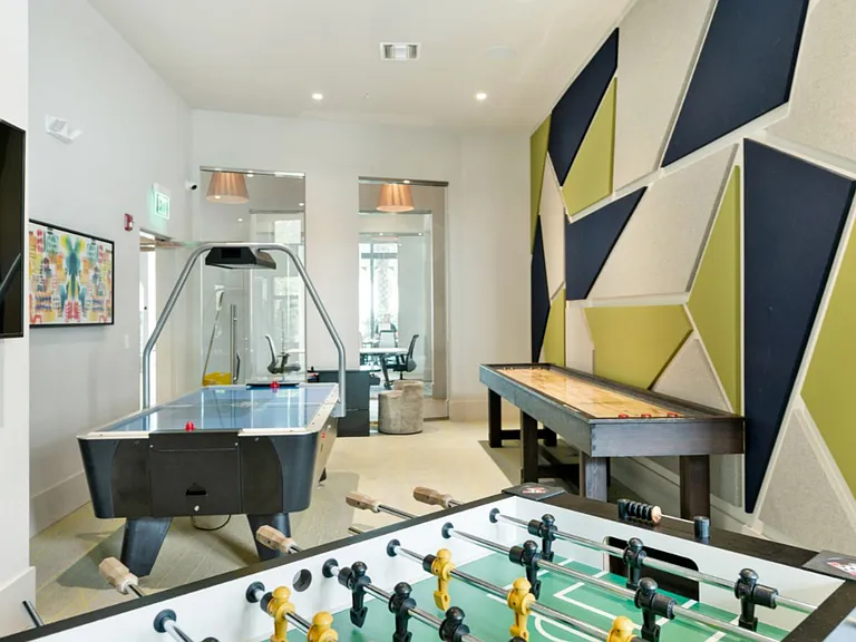 Uptown Boca Villas — Photo 7