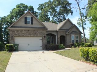 102 Sea Oaks Ct, Byron, GA 31008