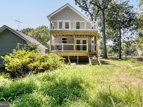 5th image of 30 Jenkins Ave