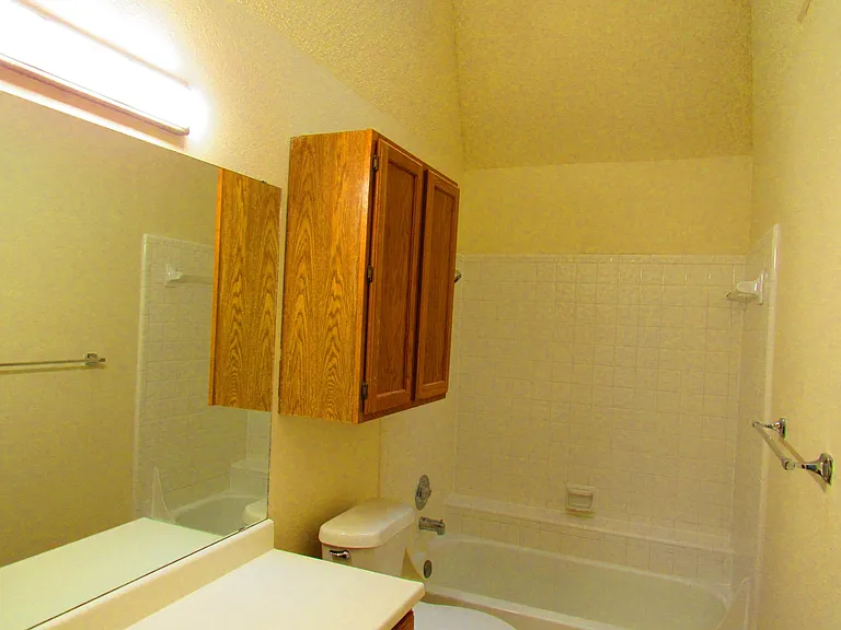 12402 Autumn Vista St #C — Photo 9