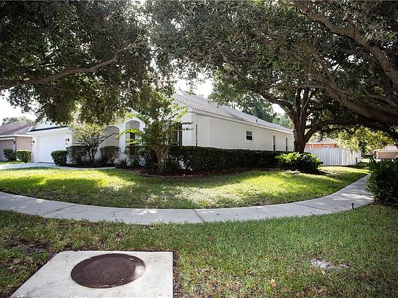 2nd image of 16814 Harrierridge Pl