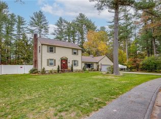37 Wisteria Dr, Coventry, RI 02816