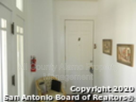 2nd image of 410 E Evergreen St APT B