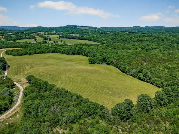 1505 Lower Helton Rd, Alexandria, TN 37012