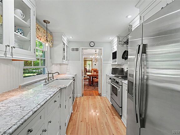4th image of 4387 Freeman Rd