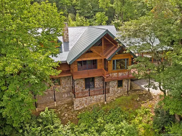 6239 Silversteen Rd, Lake Toxaway, NC 28772