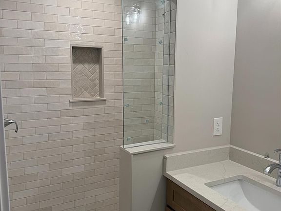 5th image of 3410 Brotherton Ave