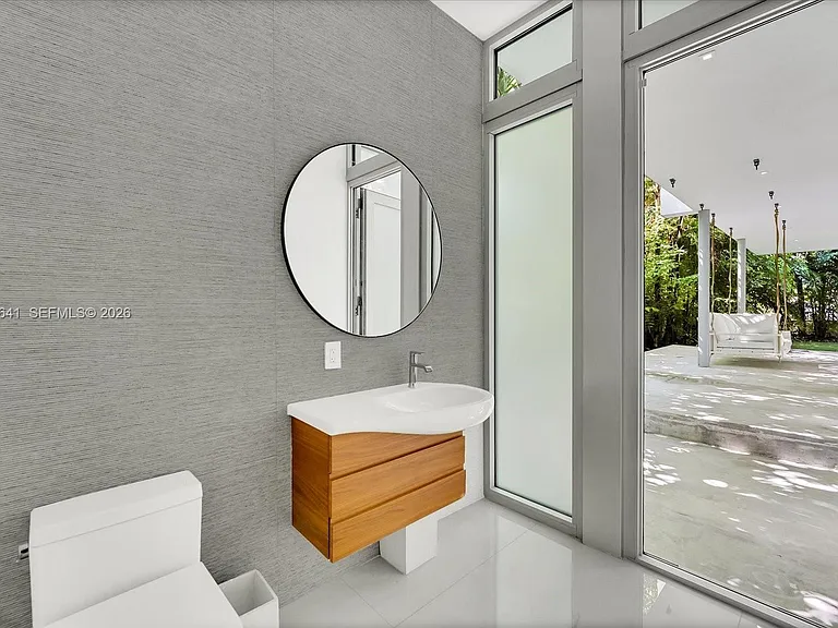 7830 Atlantic Way — Photo 22