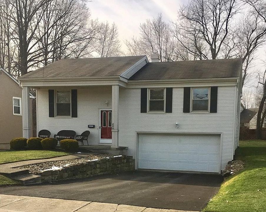 1st image of 844 Saul Dr