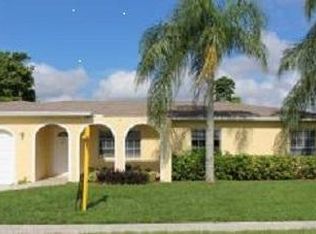22061 Aquila St, Boca Raton, FL 33428