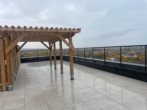 5th image of 4514 Ontario St #405