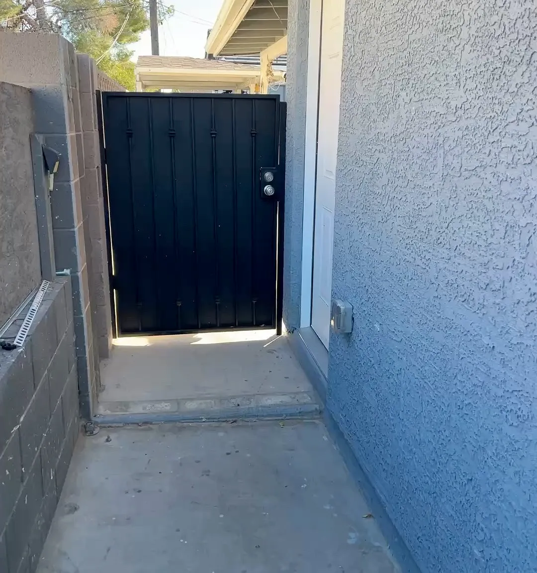 Studio, 425 sqft, $1,000 — Photo 1