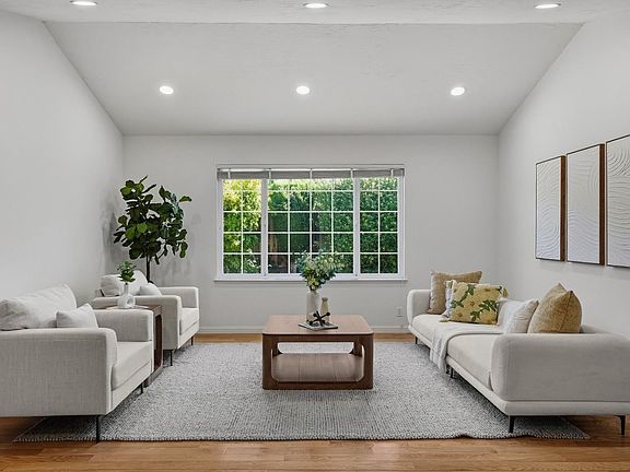 4th image of 6184 Tracel Dr