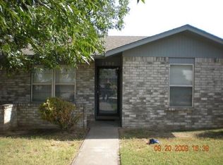 1300 Taylor Dr, Roswell, NM 88203