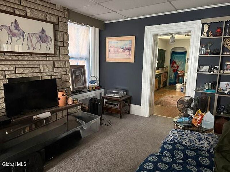 2nd image of 215 23rd Street