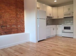 916 N 15th St #C, Philadelphia, PA 19130