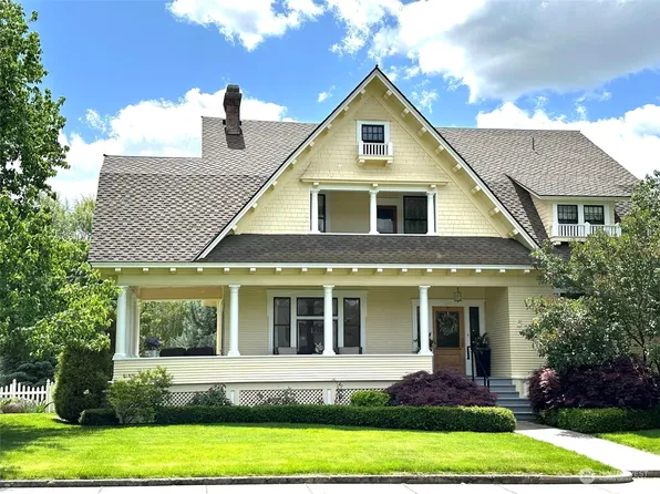 121 W 5th Street, Waitsburg, WA 99361