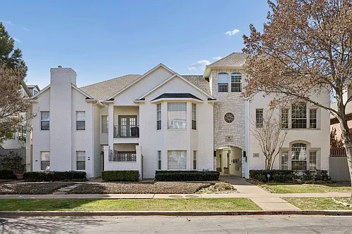 4125 Holland Photo 1