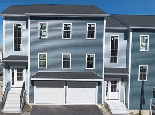 17-17 Mott St #A, Worcester, MA 01604