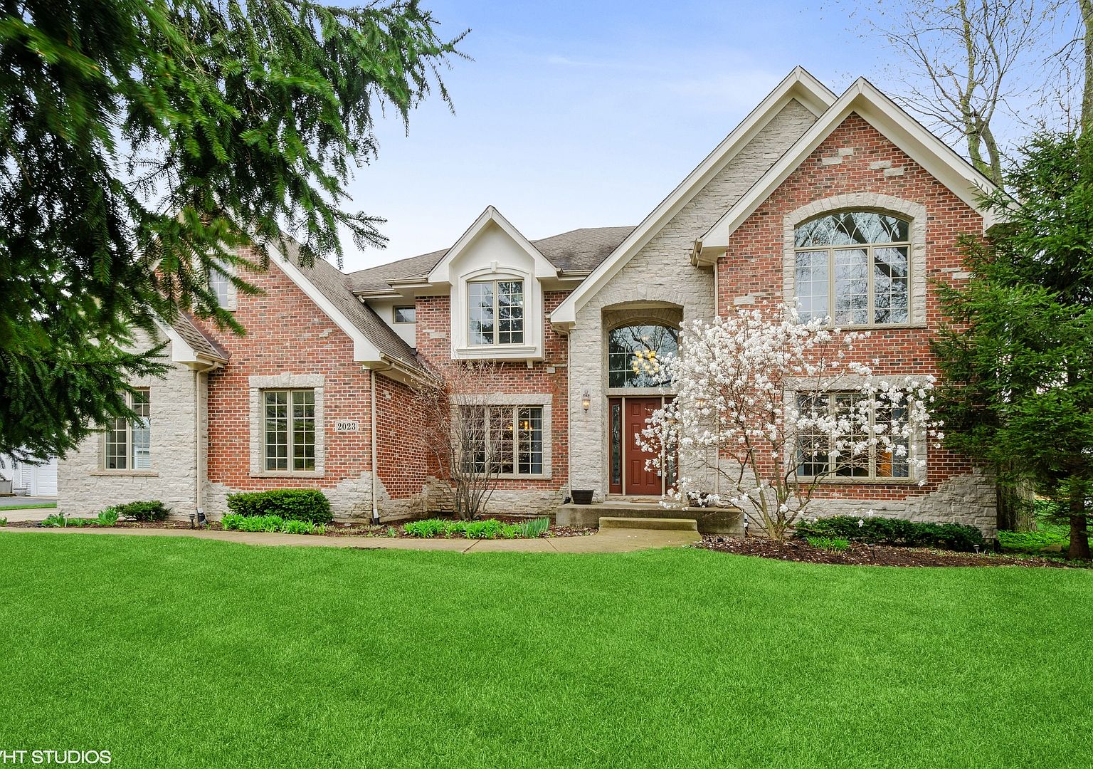 2023 N Summit St, Wheaton, IL 60187 Zillow