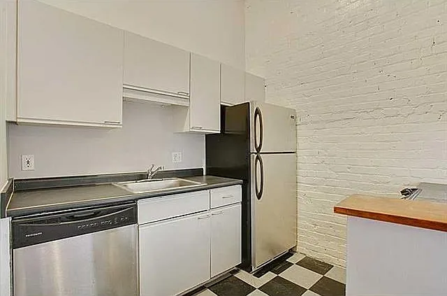402 Julia St #205 — Photo 6