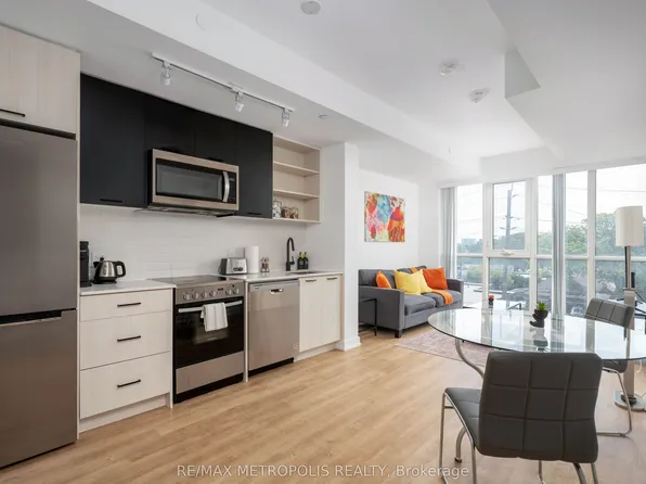 2300 Saint Clair Ave W #407, Toronto, ON M6N 1K8