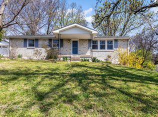 602 Glenpark Dr, Nashville, TN 37217