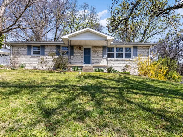 602 Glenpark Dr, Nashville, TN 37217