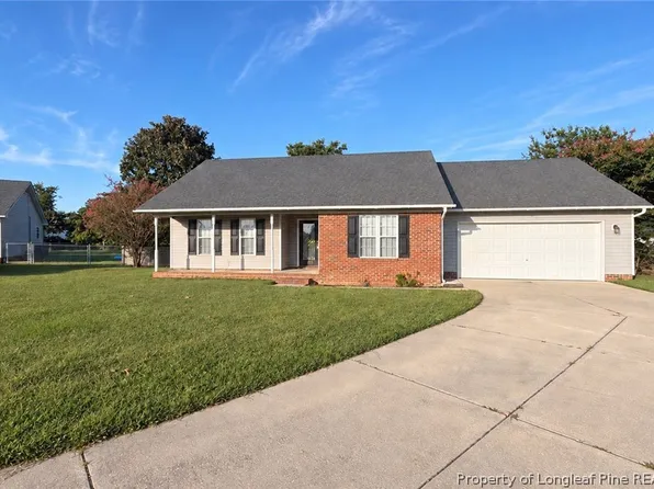 123 Howell Pl, Raeford, NC 28376