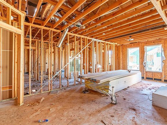 3rd image of 15813 Langley Way