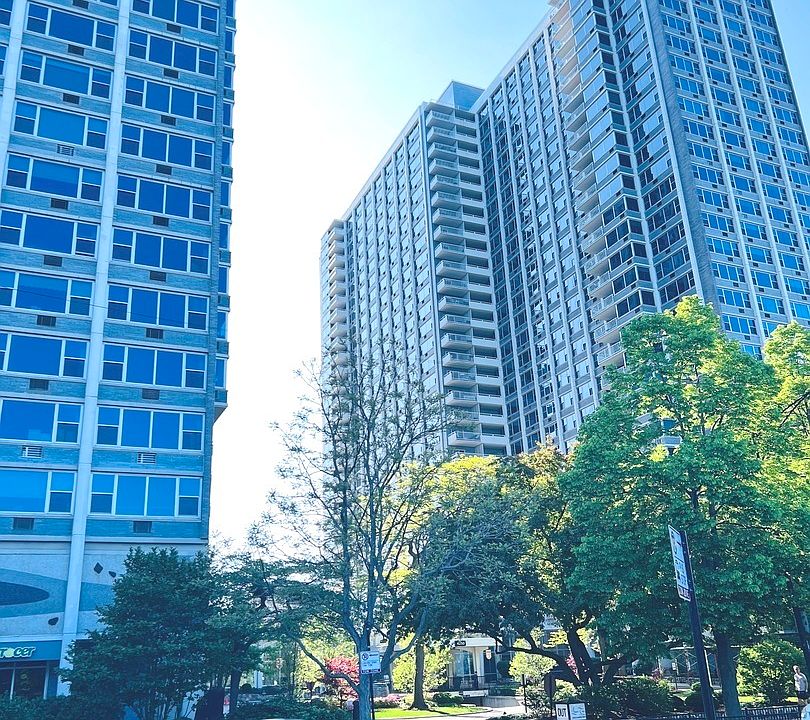 1st image of 4250 N Marine Dr APT 2407