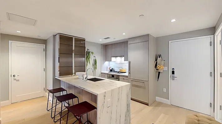 Rented by MaxInvest Real Estate, Inc. | media 26