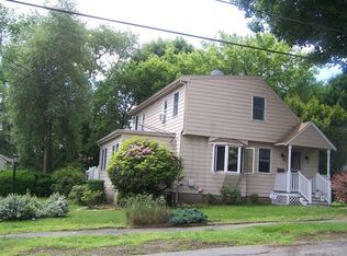 18 Grandview Ave, Peabody, MA 01960