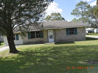 134 S Leon Dr, Gheens, LA 70355