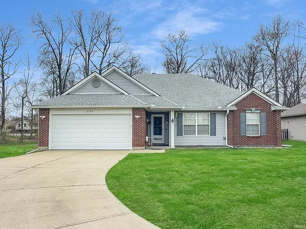 8134 Cedar Point Dr, Newburgh, IN 47630