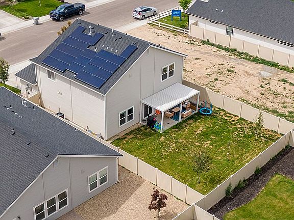 2nd image of 16900 N Cornwallis Way