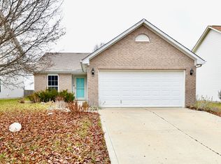11308 Lucky Dan Dr, Noblesville, IN 46060