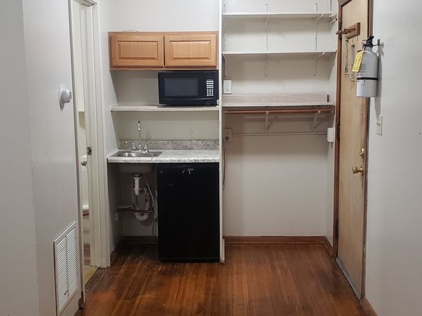 816 Mamie Eisenhower Ave APT 1