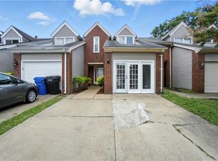 1262 Hillock Xing, Virginia Beach, VA 23455